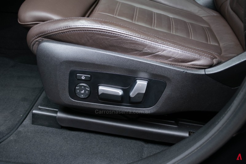 X4 2.0 XDRIVE 30I M SPORT TURBO GASOLINA 4P AUTOMÁTICO - 2023 - GARIBALDI