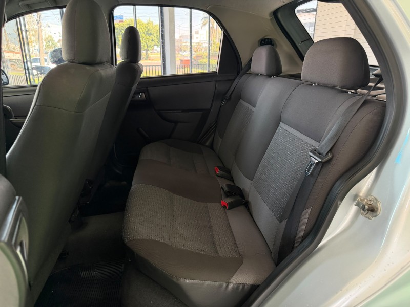 CELTA 1.0 MPFI LT 8V FLEX 4P MANUAL - 2012 - FELIZ