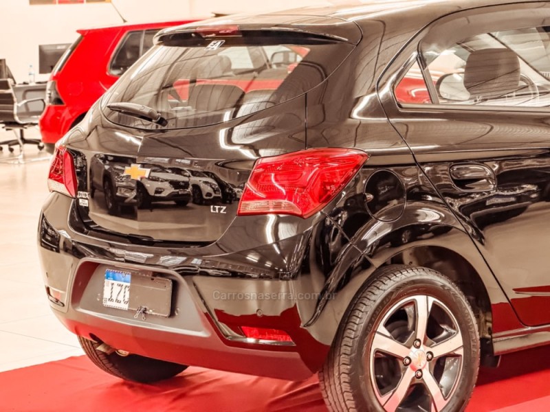 ONIX 1.4 MPFI LTZ 8V FLEX 4P AUTOMÁTICO - 2019 - NOVA PRATA