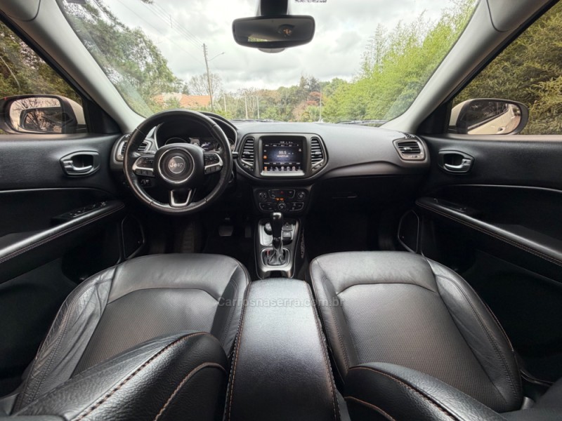 COMPASS 2.0 16V DIESEL LONGITUDE 4X4 AUTOMÁTICO - 2017 - NOVA PRATA