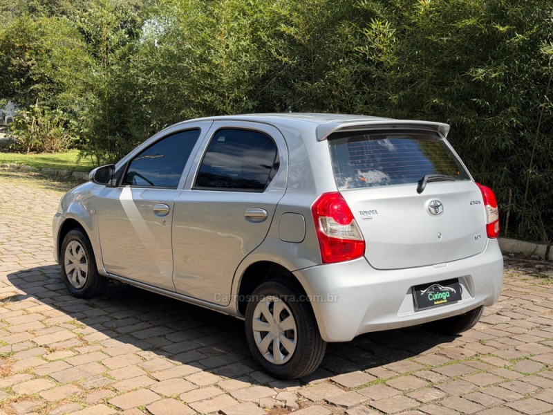 ETIOS 1.3 X 16V FLEX 4P MANUAL - 2014 - NOVA PRATA