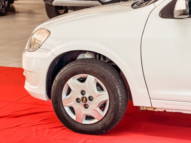 CELTA 1.0 MPFI LT 8V FLEX 4P MANUAL - 2015 - NOVA PRATA