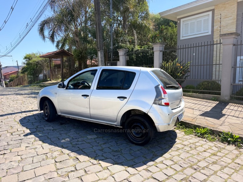 SANDERO 1.0 EXPRESSION 16V FLEX 4P MANUAL - 2014 - CAXIAS DO SUL