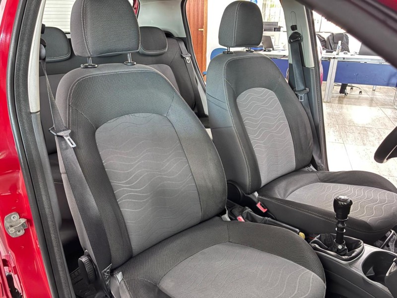 PUNTO 1.4 ATTRACTIVE ITALIA 8V FLEX 4P MANUAL - 2016 - CAXIAS DO SUL