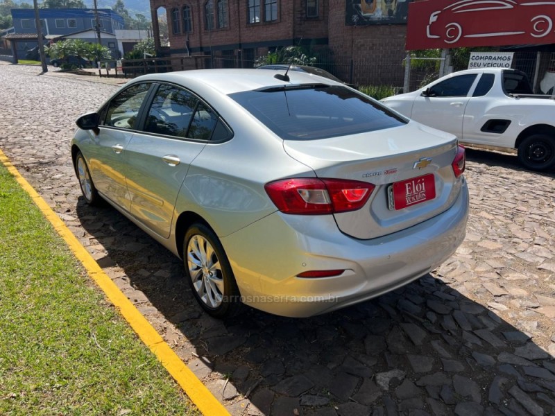 CRUZE 1.4 TURBO LT 16V FLEX 4P AUTOMÁTICO - 2017 - DOIS IRMãOS