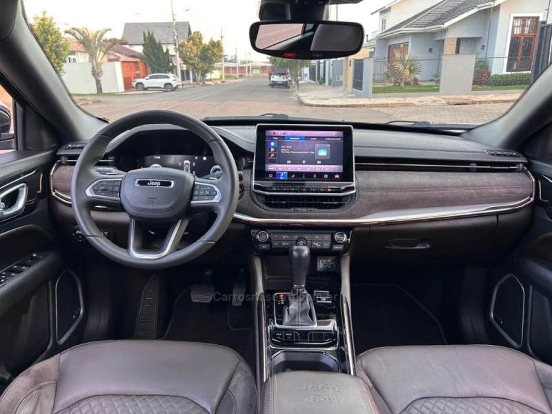 COMMANDER 1.3 OVERLAND T270 16V 4X2 TURBO FLEX 4P AUTOMÁTICO - 2022 - VENâNCIO AIRES