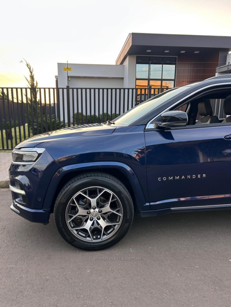 COMMANDER 1.3 OVERLAND T270 16V 4X2 TURBO FLEX 4P AUTOMÁTICO - 2022 - VENâNCIO AIRES