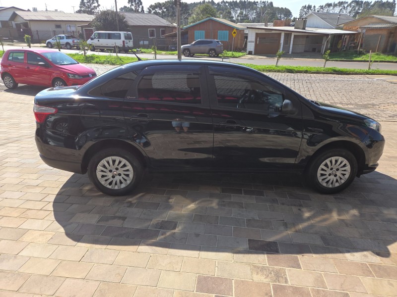 SIENA 1.0 MPI ATTRACTIVE 8V FLEX 4P MANUAL - 2021 - VACARIA