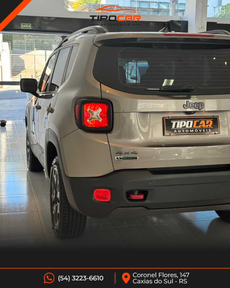 RENEGADE 2.0 16V TURBO DIESEL TRAILHAWK 4P 4X4 AUTOMÁTICO - 2018 - CAXIAS DO SUL