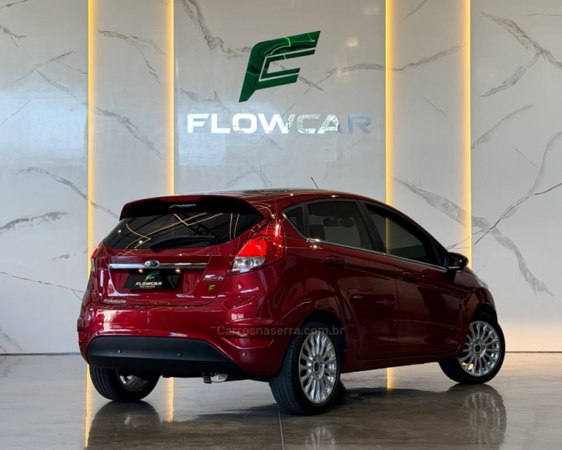 FIESTA 1.6 TITANIUM HATCH 16V FLEX 4P AUTOMÁTICO - 2017 - GARIBALDI