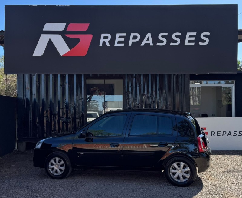 CLIO 1.0 AUTHENTIQUE 16V FLEX 4P MANUAL - 2016 - PORTãO
