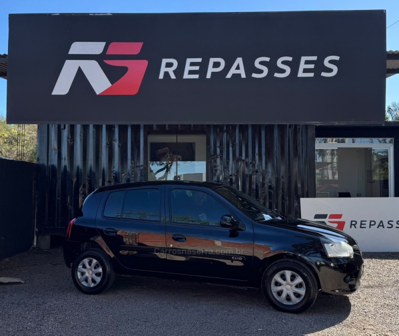 clio 1.0 authentique 16v flex 4p manual 2016 portao