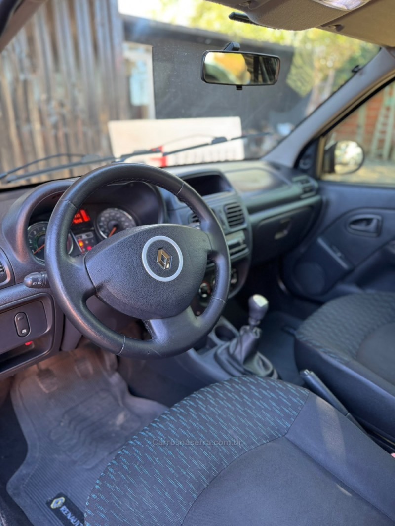 CLIO 1.0 AUTHENTIQUE 16V FLEX 4P MANUAL - 2016 - PORTãO