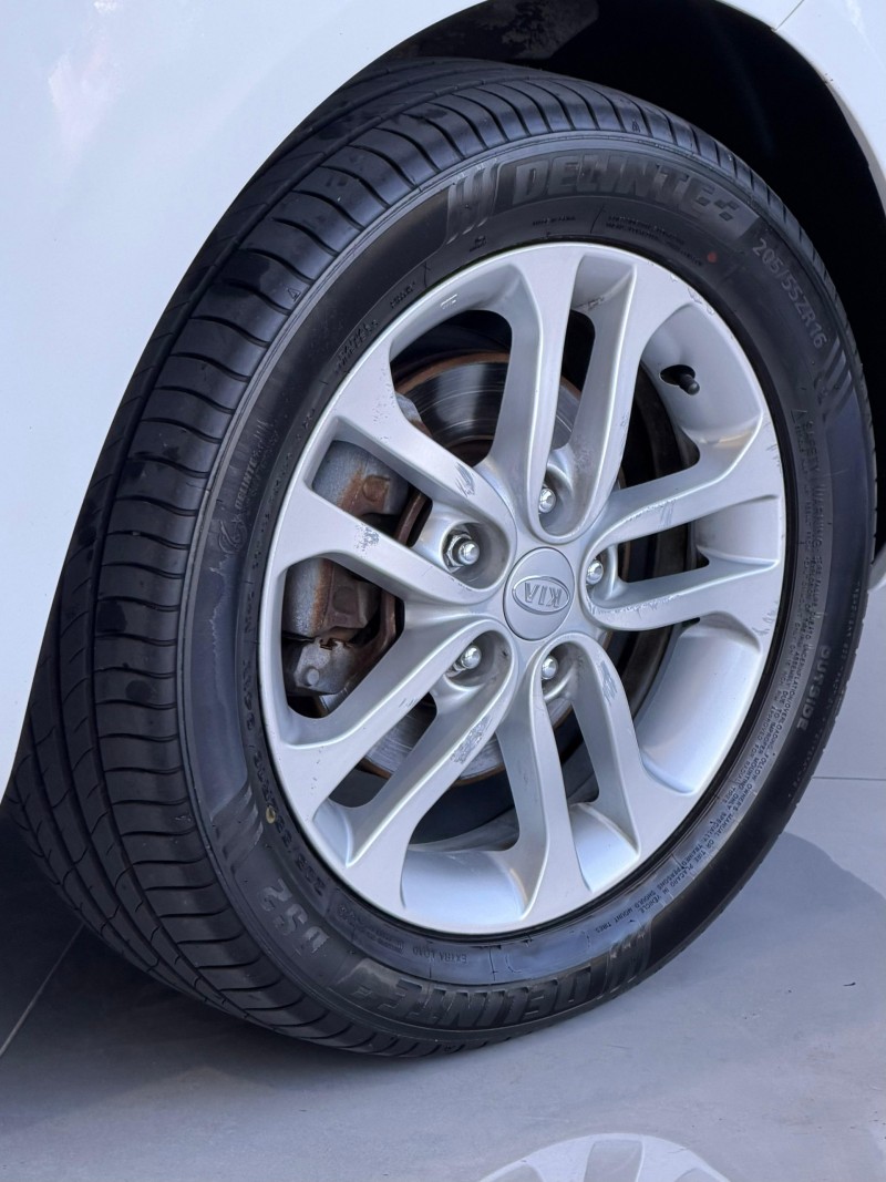 CERATO 1.6 EX3 SEDAN 16V GASOLINA 4P MANUAL - 2012 - CAXIAS DO SUL