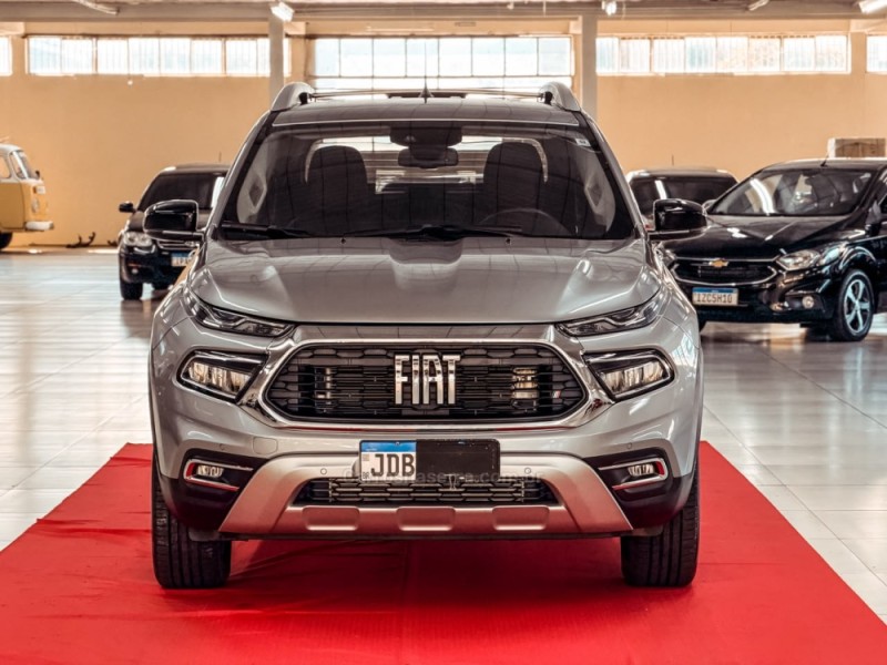 TORO 2.0 16V TURBO DIESEL VOLCANO AT9 4X4 AUTOMÁTICO - 2025 - NOVA PRATA