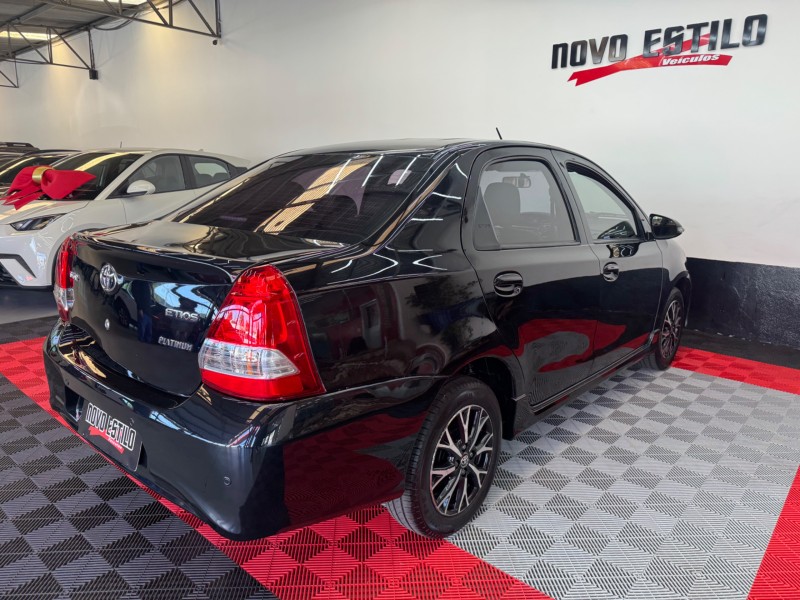 ETIOS 1.5 PLATINUM SEDAN 16V FLEX 4P AUTOMÁTICO - 2018 - CAXIAS DO SUL