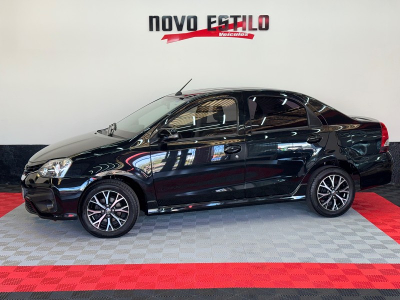 etios 1.5 platinum sedan 16v flex 4p automatico 2018 caxias do sul