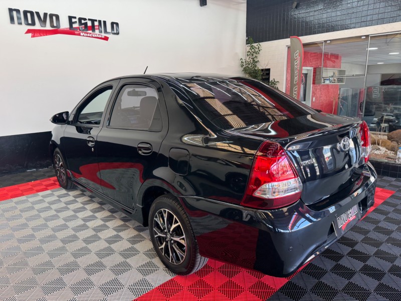 ETIOS 1.5 PLATINUM SEDAN 16V FLEX 4P AUTOMÁTICO - 2018 - CAXIAS DO SUL