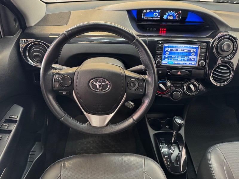 ETIOS 1.5 PLATINUM SEDAN 16V FLEX 4P AUTOMÁTICO - 2018 - CAXIAS DO SUL