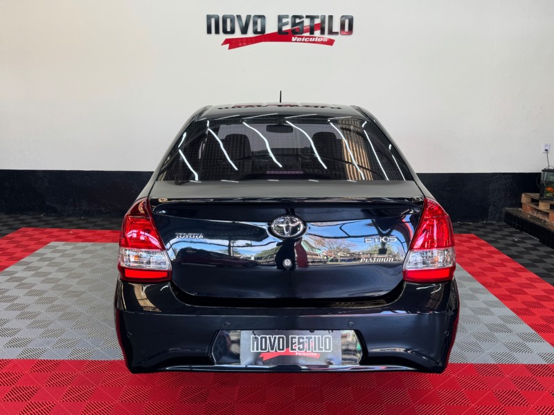 ETIOS 1.5 PLATINUM SEDAN 16V FLEX 4P AUTOMÁTICO - 2018 - CAXIAS DO SUL