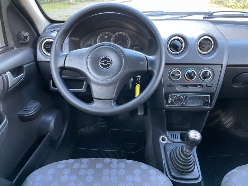 PRISMA 1.0 MPFI JOY 8V FLEX 4P MANUAL - 2010 - CAXIAS DO SUL