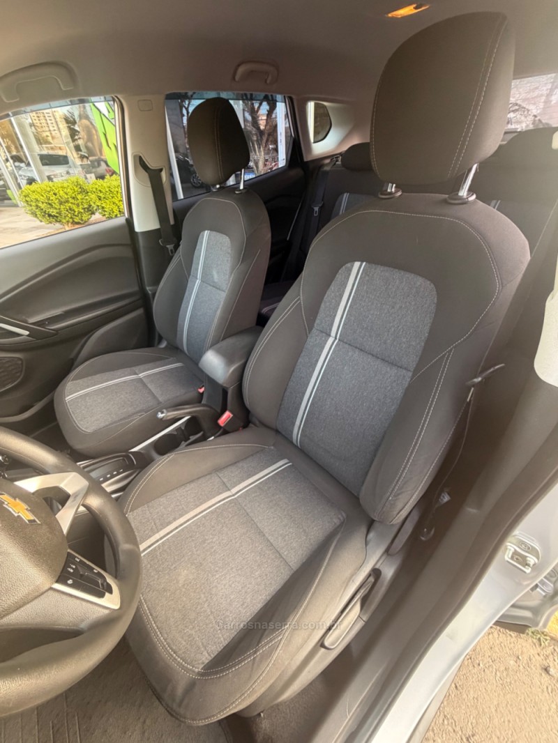 TRACKER 1.0 12V LT TURBO FLEX 4P AUTOMÁTICO - 2023 - FARROUPILHA