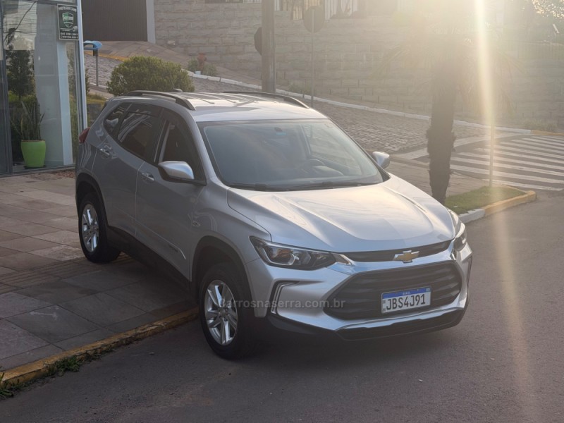 TRACKER 1.0 12V LT TURBO FLEX 4P AUTOMÁTICO - 2023 - FARROUPILHA