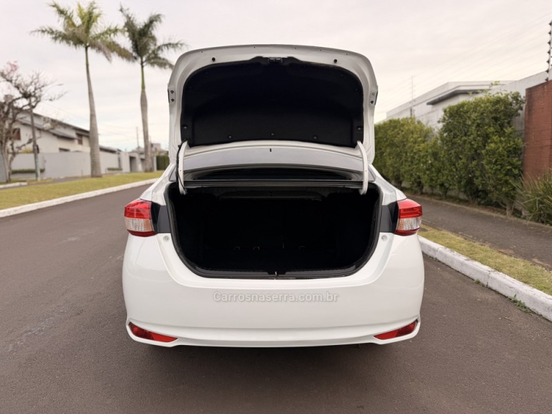 YARIS 1.5 16V FLEX XS MULTIDRIVE - 2023 - SãO LEOPOLDO
