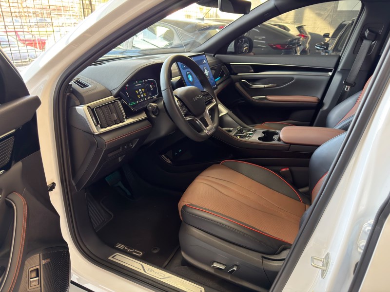 SONG PLUS 1.5 PREMIUM 16V HÍBRIDO 4P AUTOMÁTICO - 2026 - CAXIAS DO SUL