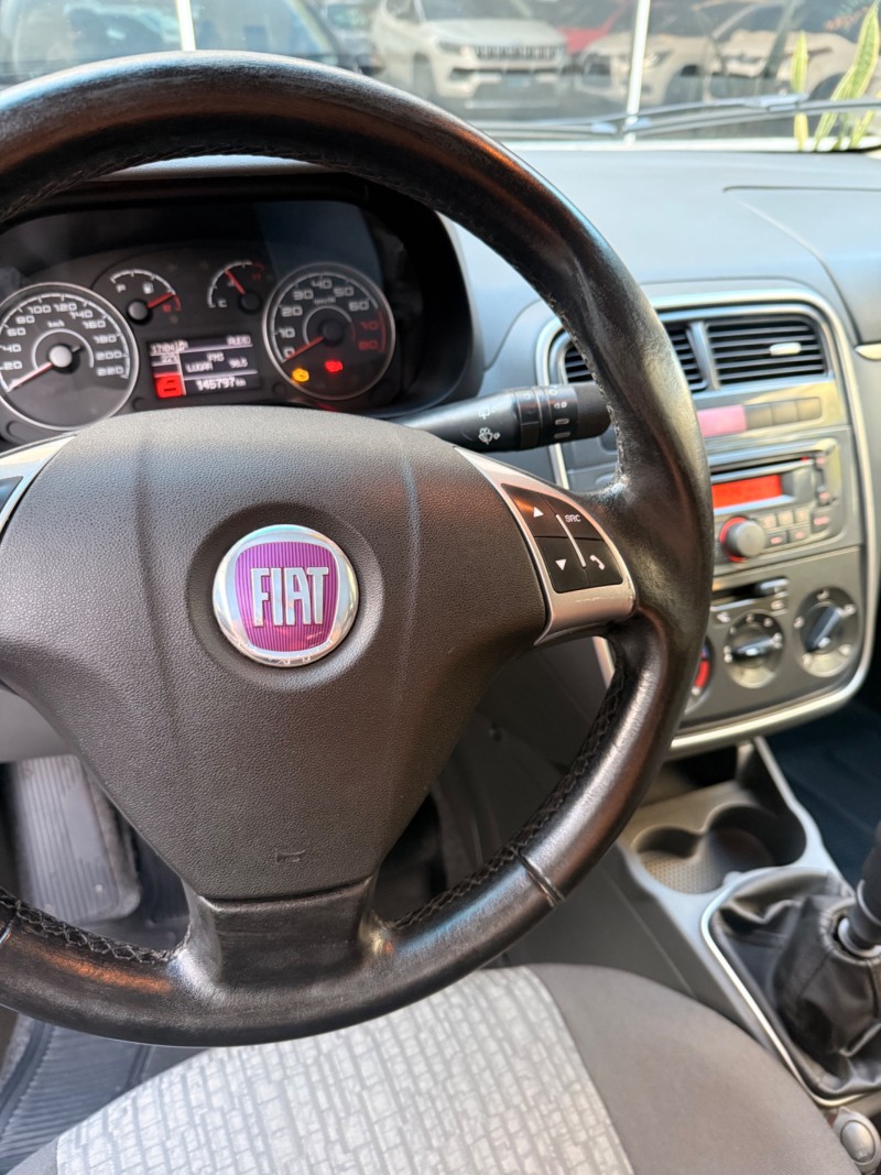 PUNTO 1.6 ESSENCE 16V FLEX 4P MANUAL - 2011 - CAXIAS DO SUL