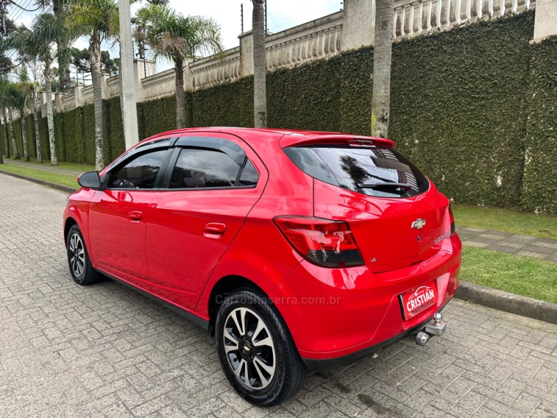 ONIX 1.4 MPFI LTZ 8V FLEX 4P MANUAL - 2014 - CAXIAS DO SUL