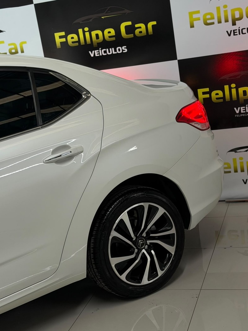 C4 LOUNGE 1.6 EXCLUSIVE 16V TURBO FLEX 4P AUTOMÁTICO - 2017 - CAXIAS DO SUL