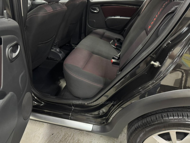 SANDERO 1.6 STEPWAY 8V FLEX 4P MANUAL - 2013 - CAXIAS DO SUL