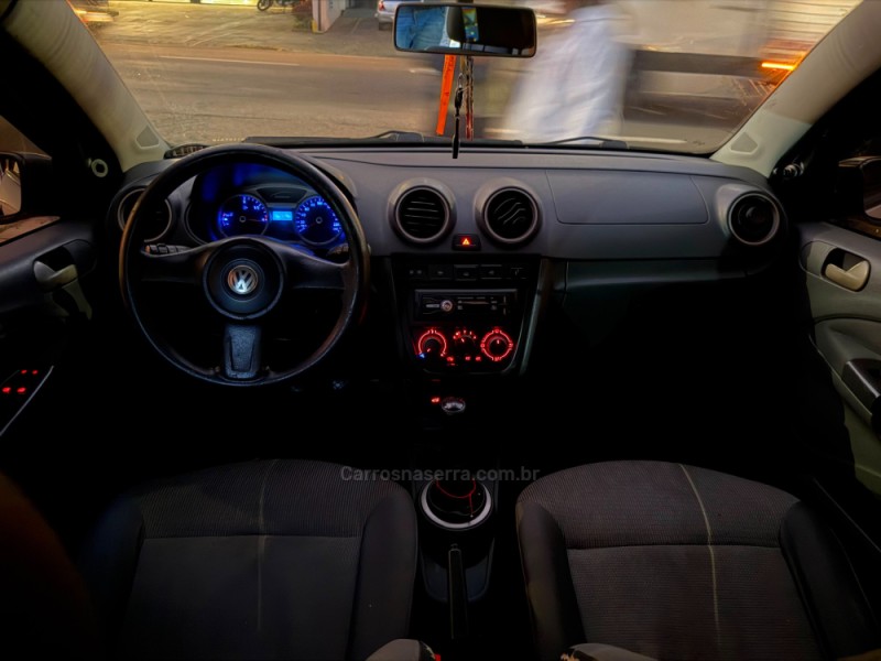VOYAGE 1.6 MI TREND 8V FLEX 4P MANUAL - 2011 - CAXIAS DO SUL