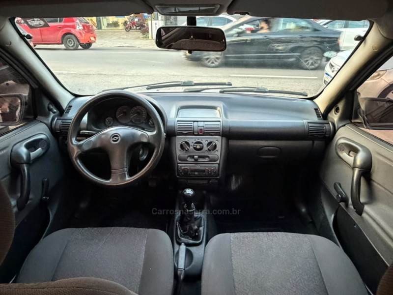 CORSA 1.0 MPFI VHC SEDAN 8V GASOLINA 4P MANUAL - 2004 - CAXIAS DO SUL