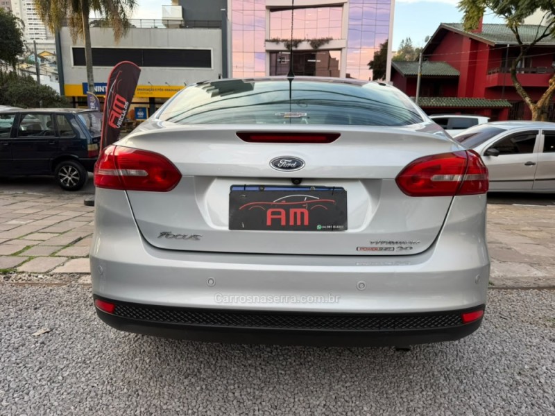 FOCUS 2.0 TITANIUM PLUS SEDAN 16V FLEX 4P AUTOMÁTICO - 2016 - CAXIAS DO SUL