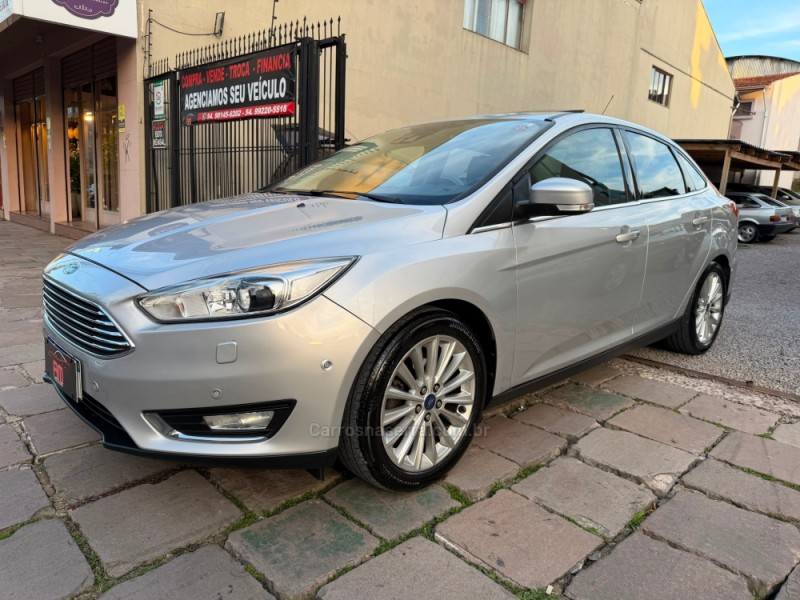FOCUS 2.0 TITANIUM PLUS SEDAN 16V FLEX 4P AUTOMÁTICO - 2016 - CAXIAS DO SUL
