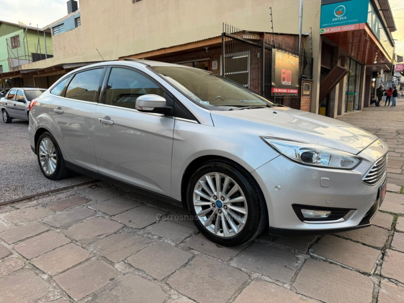 focus 2.0 titanium plus sedan 16v flex 4p automatico 2016 caxias do sul