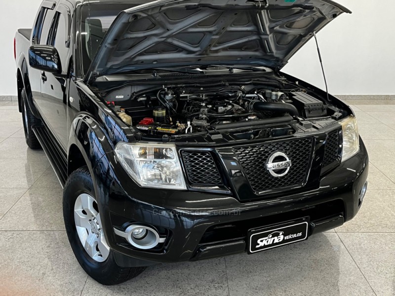 FRONTIER 2.5 S 4X4 CD TURBO ELETRONIC DIESEL 4P MANUAL - 2014 - VACARIA