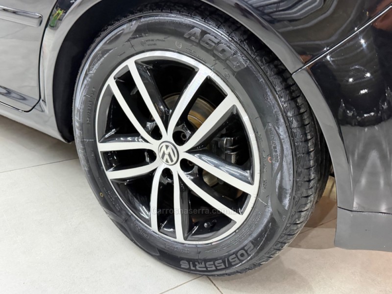 GOLF 2.0 MI 8V FLEX 4P MANUAL - 2009 - SAPIRANGA