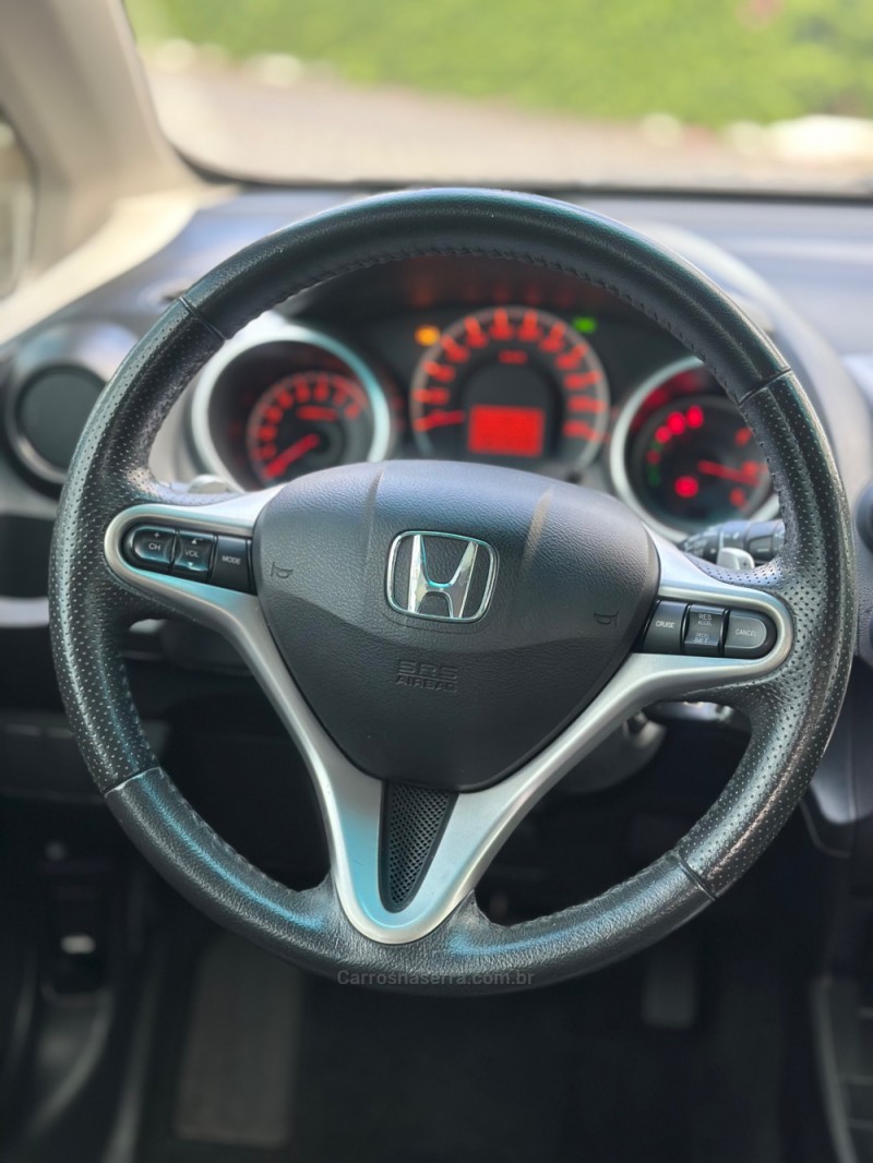 FIT 1.5 EX 16V GASOLINA 4P AUTOMÁTICO - 2013 - CAXIAS DO SUL
