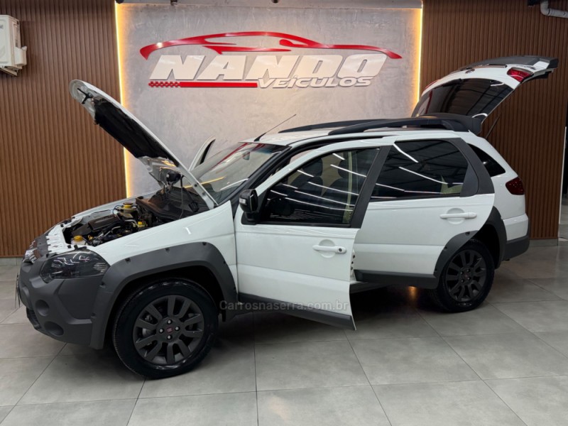 PALIO 1.8 MPI ADVENTURE WEEKEND 16V FLEX 4P AUTOMATIZADO - 2017 - SAPIRANGA