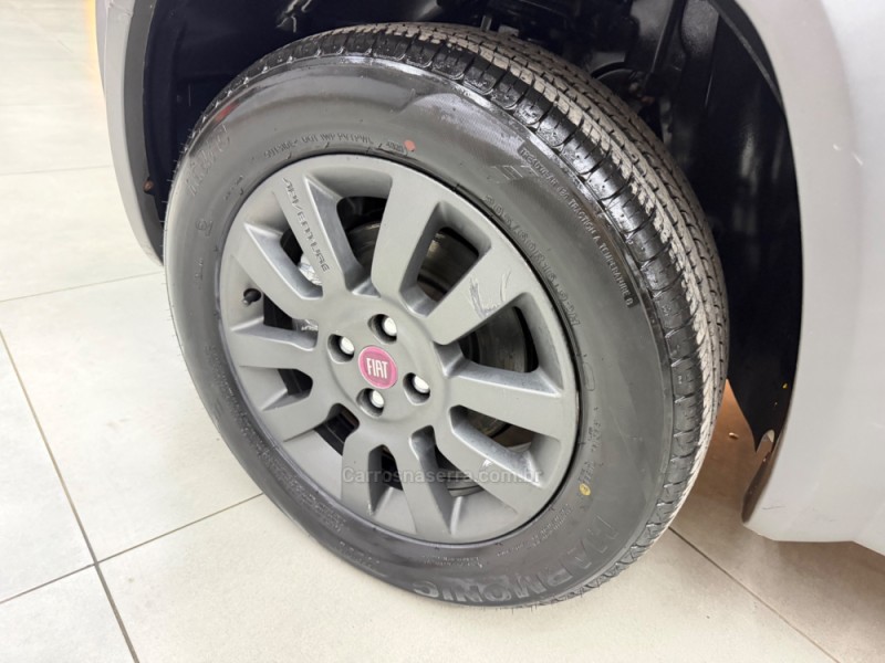PALIO 1.8 MPI ADVENTURE WEEKEND 16V FLEX 4P AUTOMATIZADO - 2017 - SAPIRANGA
