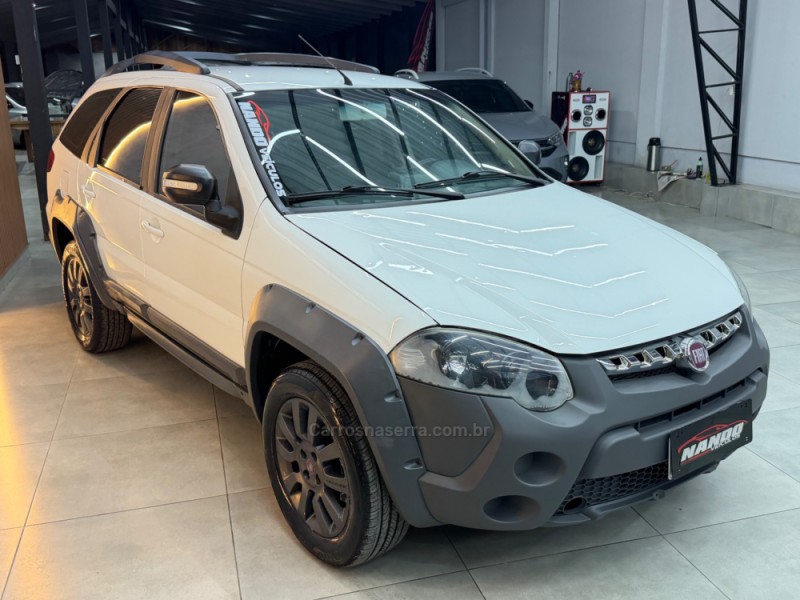 PALIO 1.8 MPI ADVENTURE WEEKEND 16V FLEX 4P AUTOMATIZADO - 2017 - SAPIRANGA