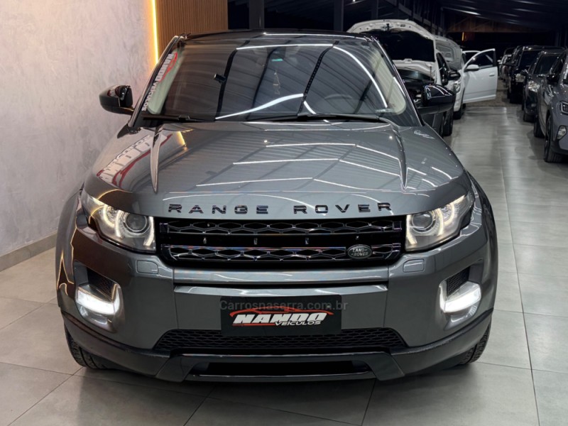 RANGE ROVER EVOQUE 2.0 PURE 4WD 16V GASOLINA 4P AUTOMÁTICO - 2015 - SAPIRANGA