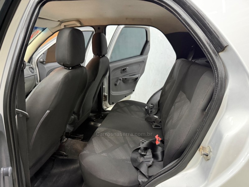 PALIO 1.0 MPI FIRE ELX 8V FLEX 4P MANUAL - 2016 - SAPIRANGA