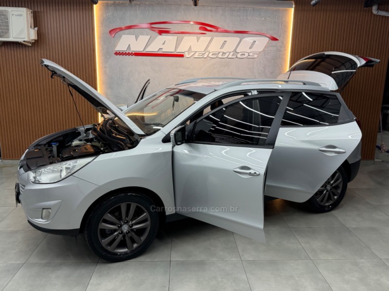 IX35 2.0 MPFI GLS 4X2 16V GASOLINA 4P AUTOMÁTICO - 2014 - SAPIRANGA