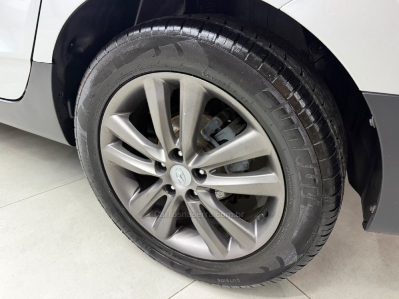 IX35 2.0 MPFI GLS 4X2 16V GASOLINA 4P AUTOMÁTICO - 2014 - SAPIRANGA