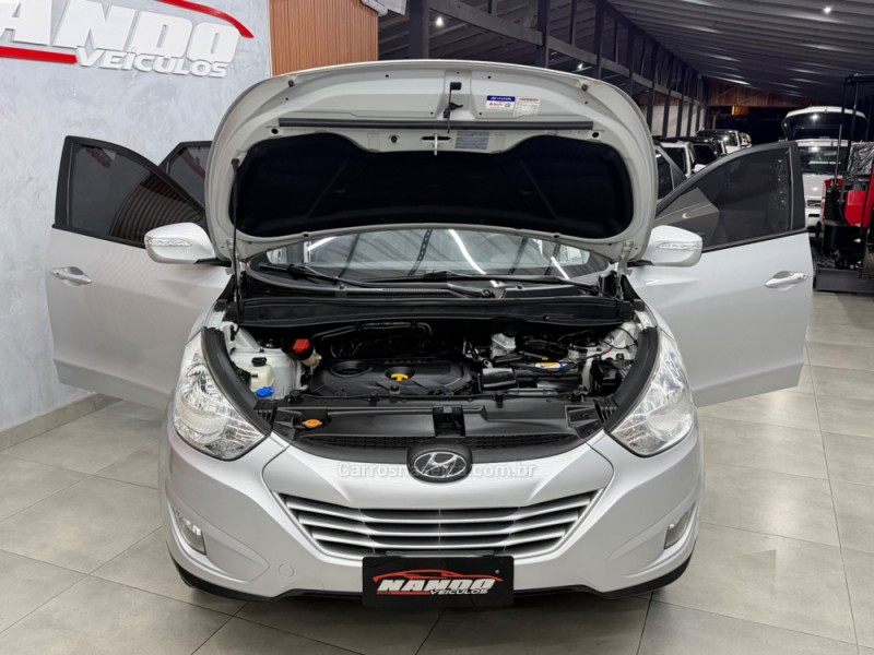 IX35 2.0 MPFI GLS 4X2 16V GASOLINA 4P AUTOMÁTICO - 2014 - SAPIRANGA