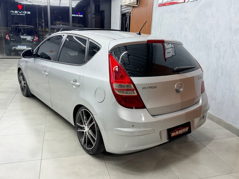 I30 2.0 MPFI GLS 16V GASOLINA 4P AUTOMÁTICO - 2010 - SAPIRANGA